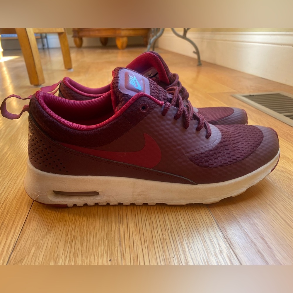 Nike Air Max Women’s Sneakers